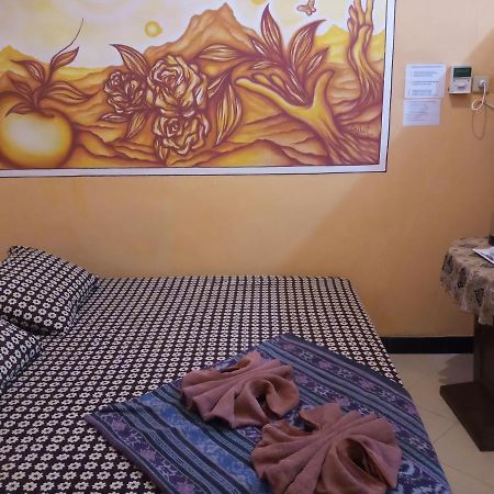 Losmen Setia Kawan Yogyakarta Exterior foto